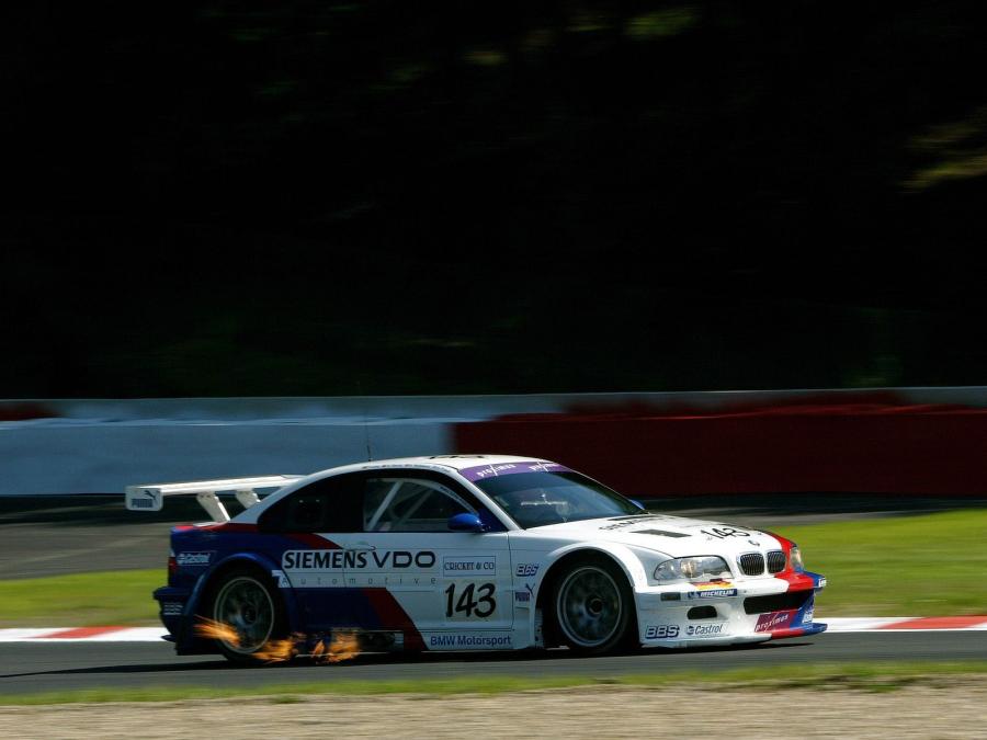  BMW M3 GTR 2001 года  (фото 5 из 27)